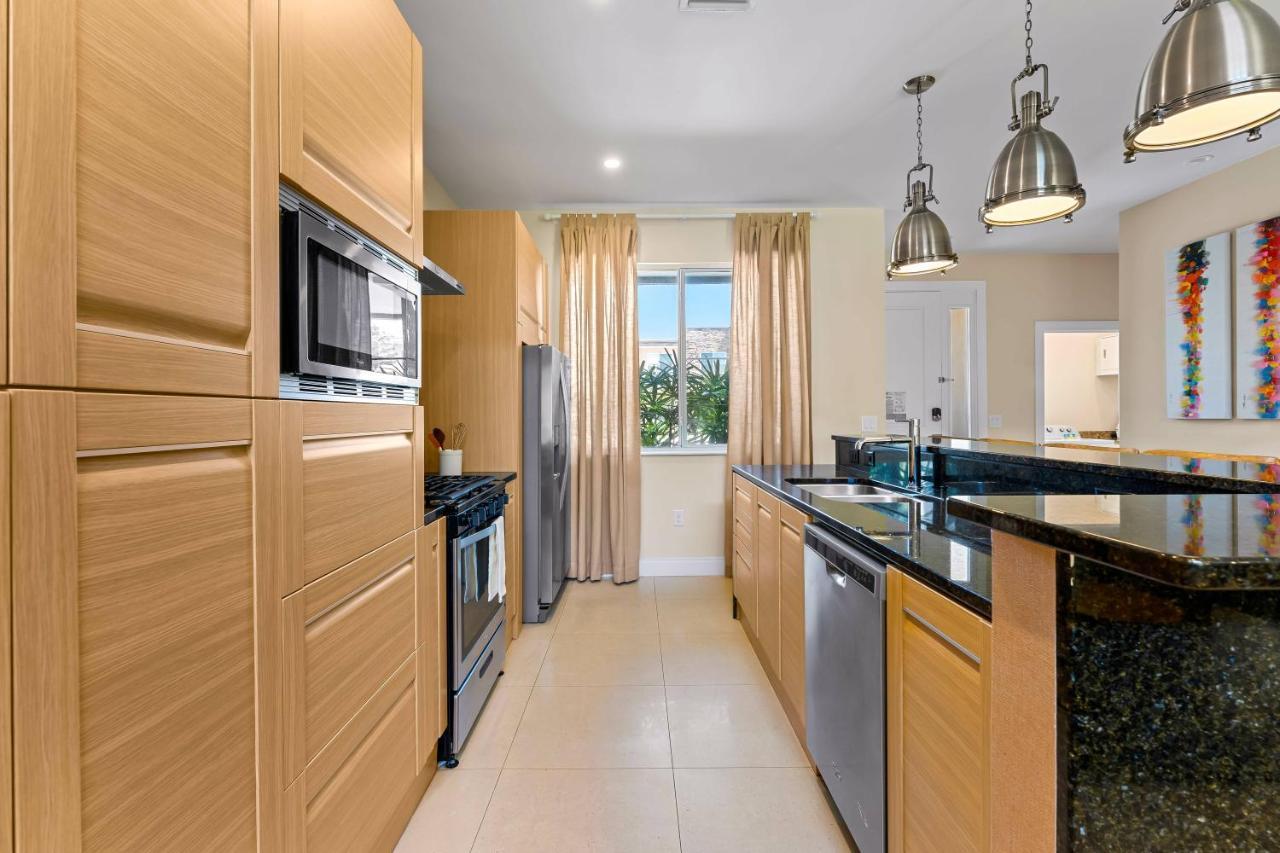 7639 Magic Village Luxury 3Suites Near 192 Disney 奥兰多 外观 照片